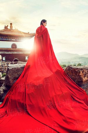 锦鲤女帝：嬴少，过来抱！
